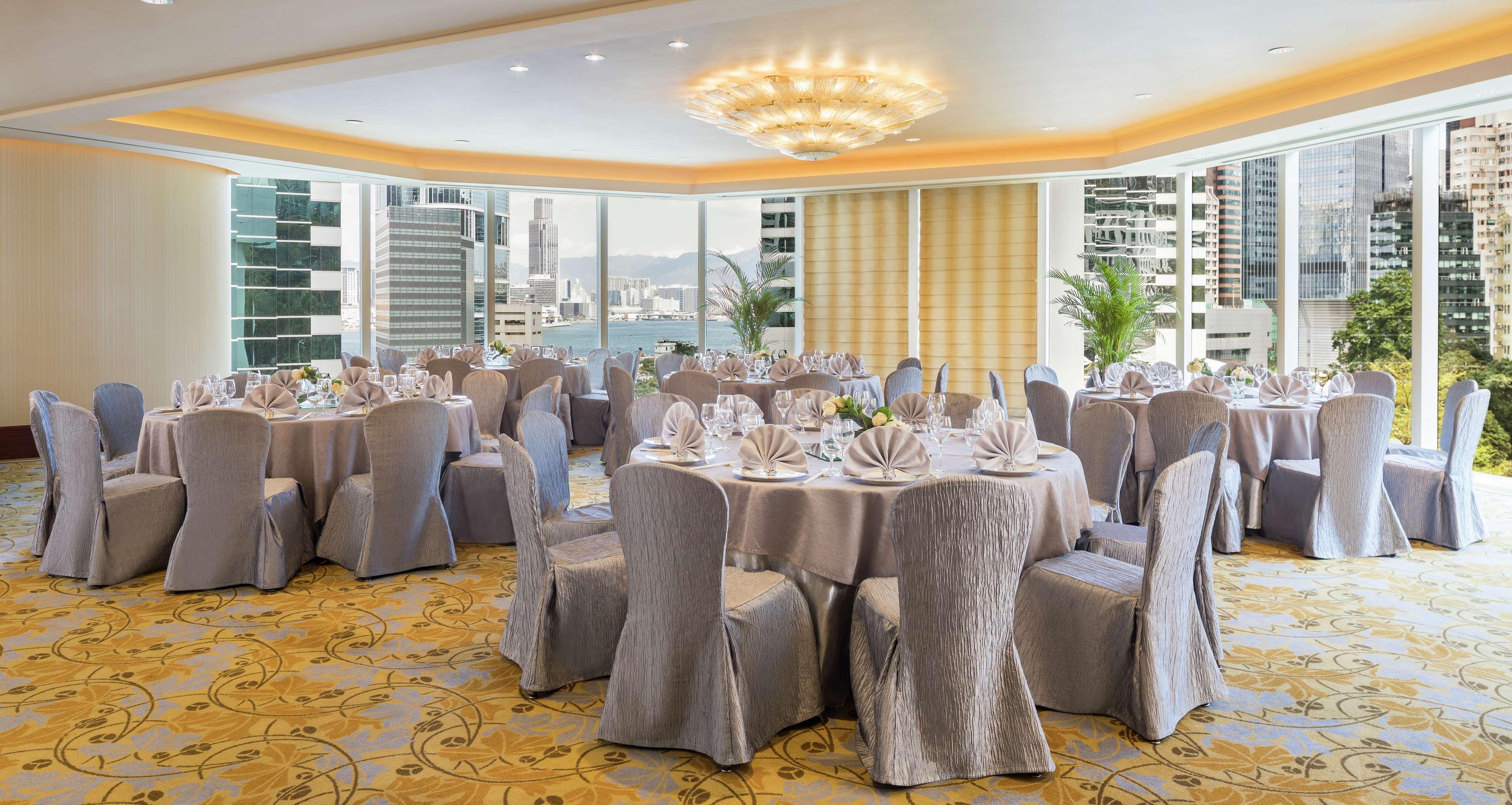Conrad Hong Kong Hotel Exterior photo