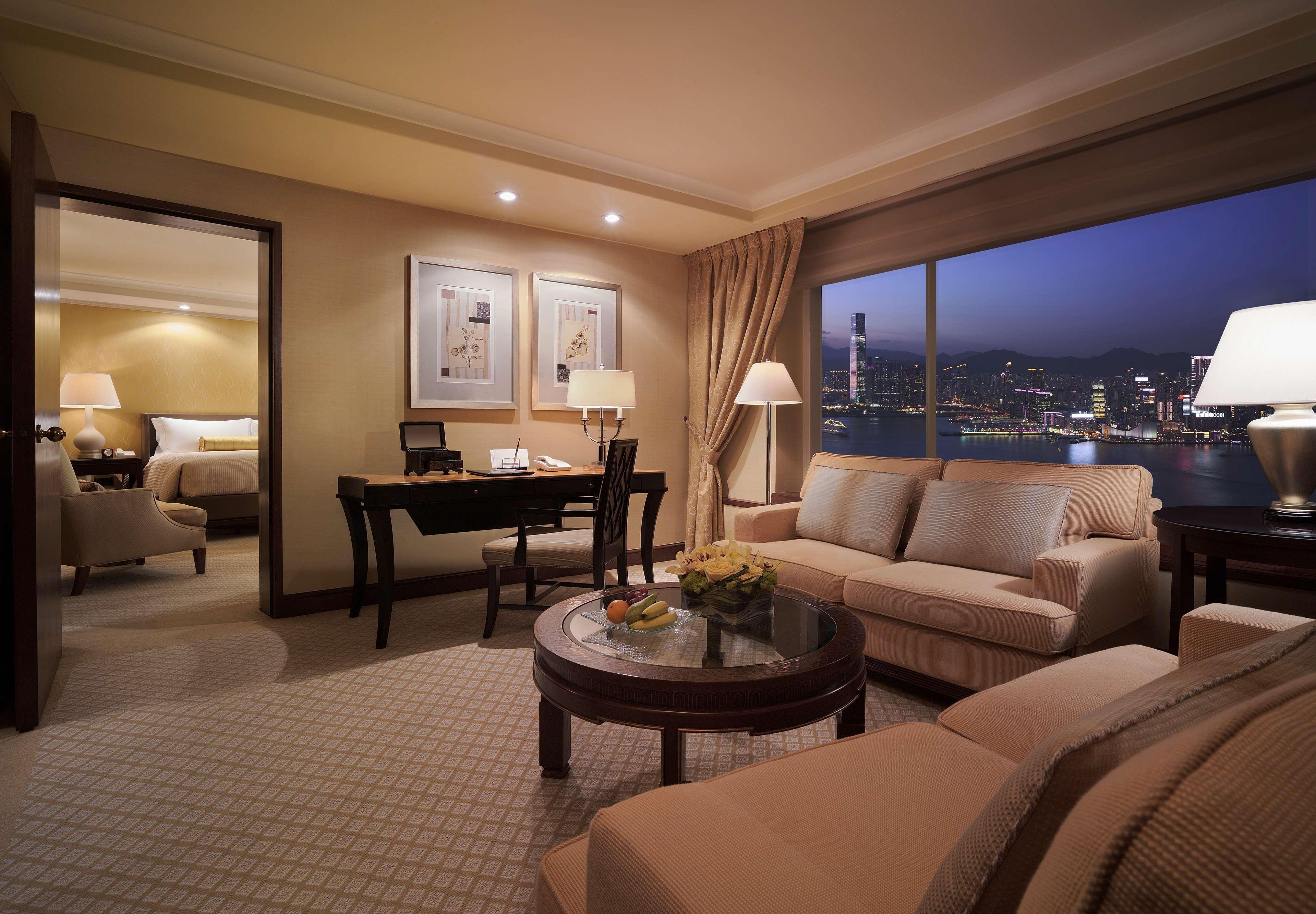 Conrad Hong Kong Hotel Exterior photo